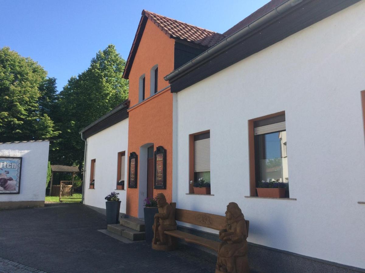 Pension Zum Alten Gasthaus Haensel Krauschwitz Zewnętrze zdjęcie